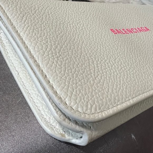 Balenciaga Mini Wallet on Chain - Picture 4 of 8